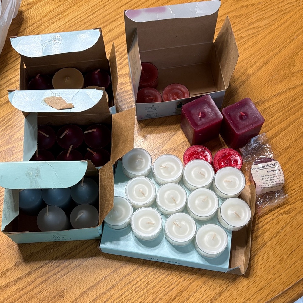 Partylite Assorted Tea Lights & Votive Candles - White, Burgundy, Deep Blue 34